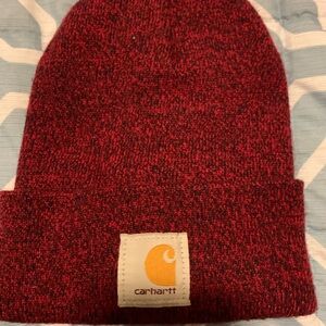 Carhartt beanie for juniors women